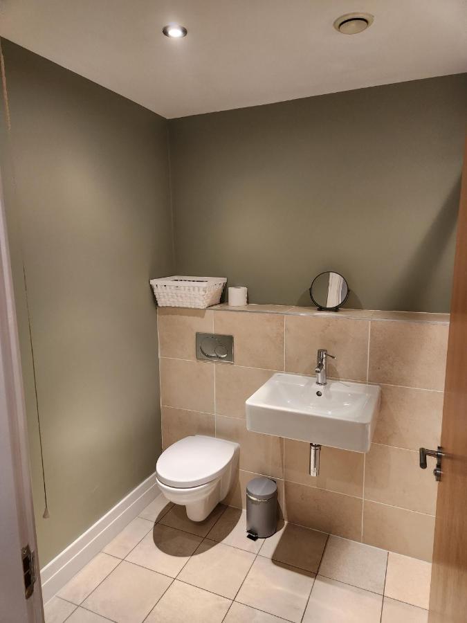 City Views Apartment Belfast Exterior photo